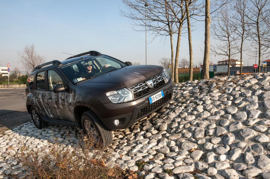  Dacia Duster Freeway 2014 года  (IT) (фото 7 из 43)